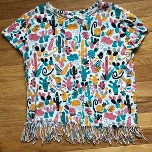 Girl’s pattern short sleeve shirt